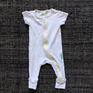 Parade organic zip romper 0-3 month